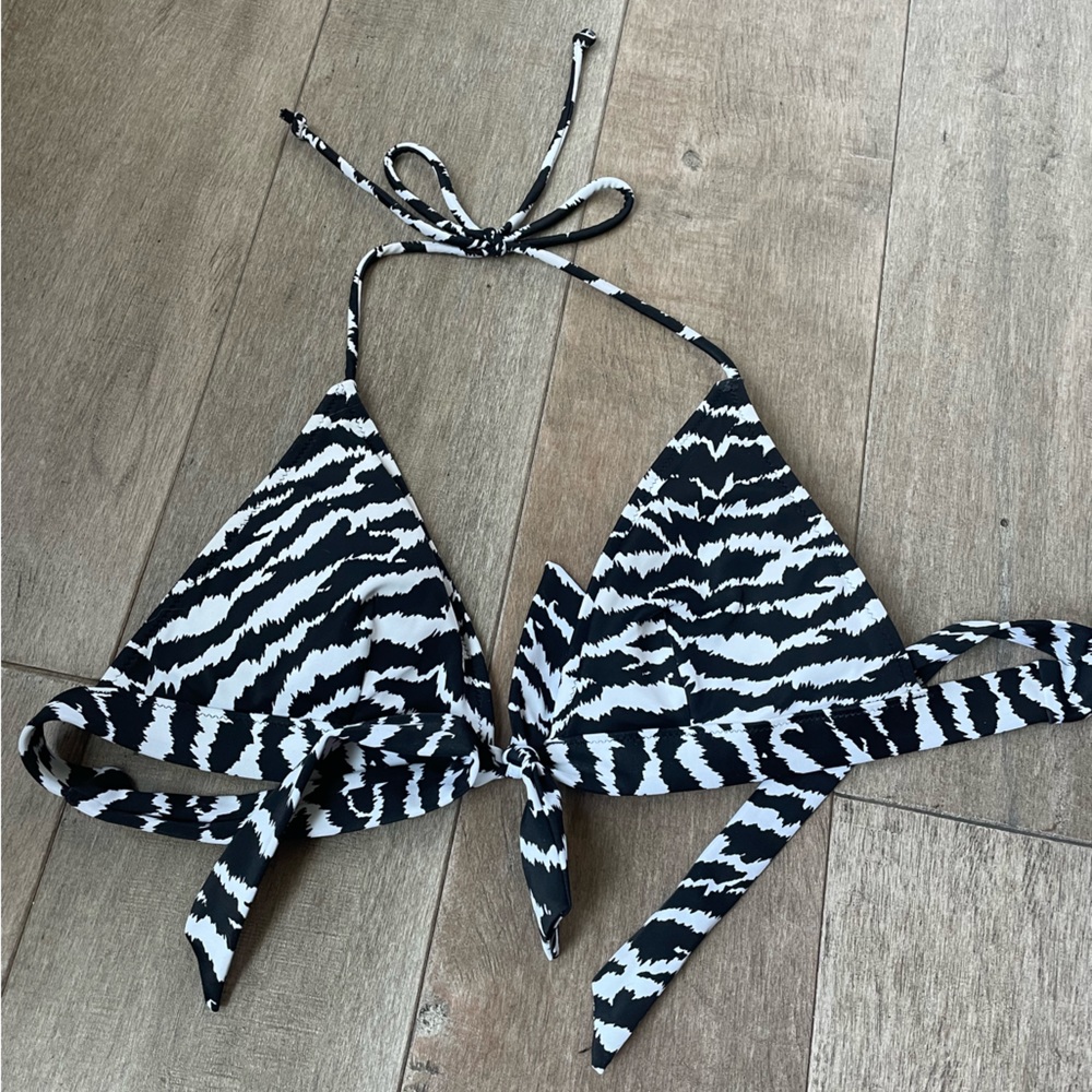 Size small VS bikini top